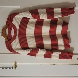 American Eagle Outfitters Red and Cream Sweater size large EUC